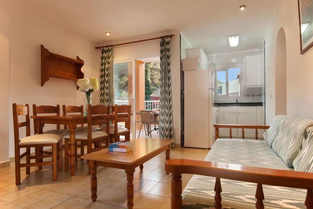 Pinos Altos Apartments Cala de Sant Vicenc 外观 照片